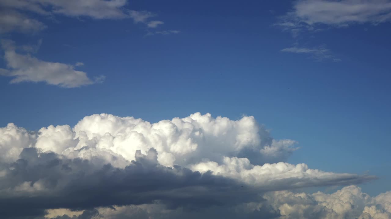 Free Video Stock timelapse of cloud formations Live Wallpaper - Free Download