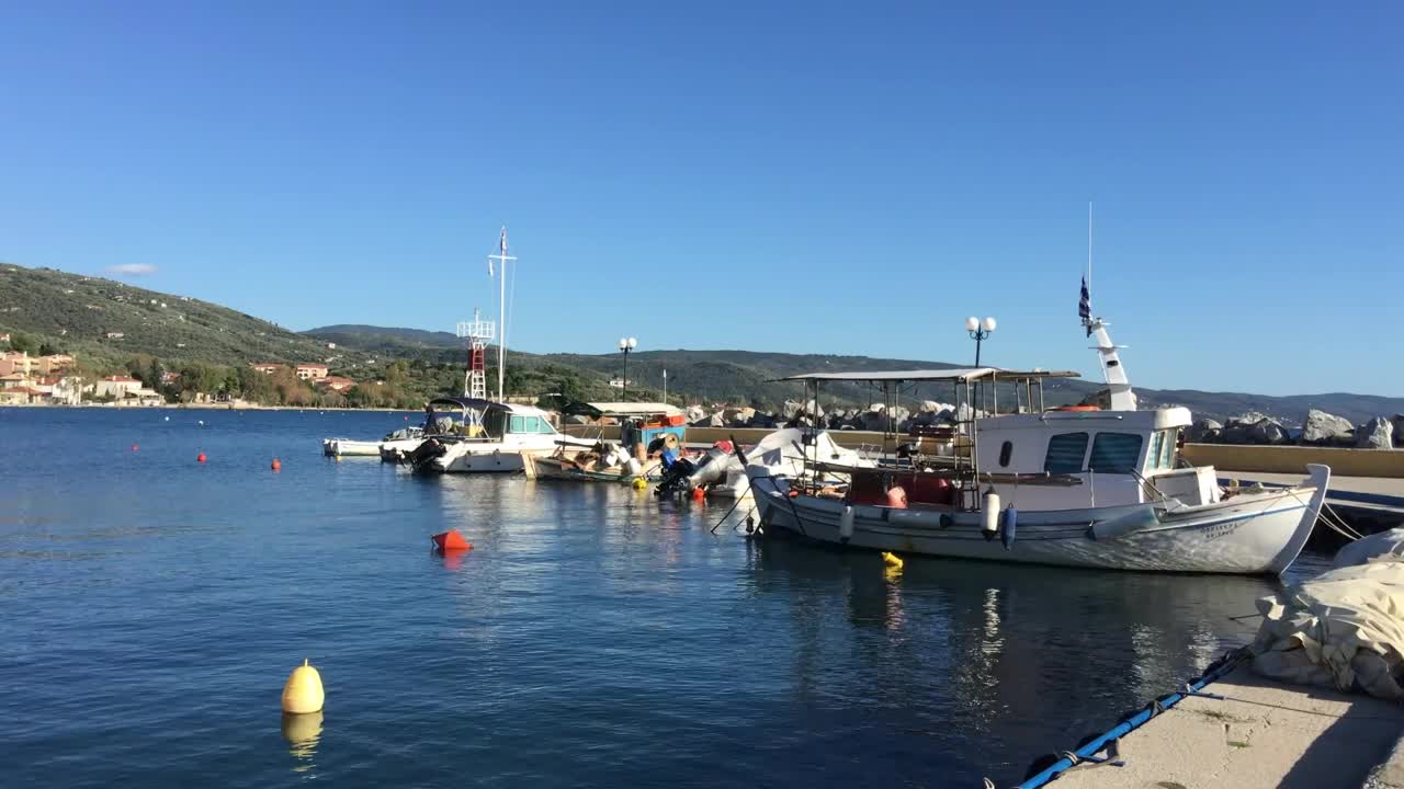 Free Video Stock Small Boats In A Village Harbor Live Wallpaper - Free Download