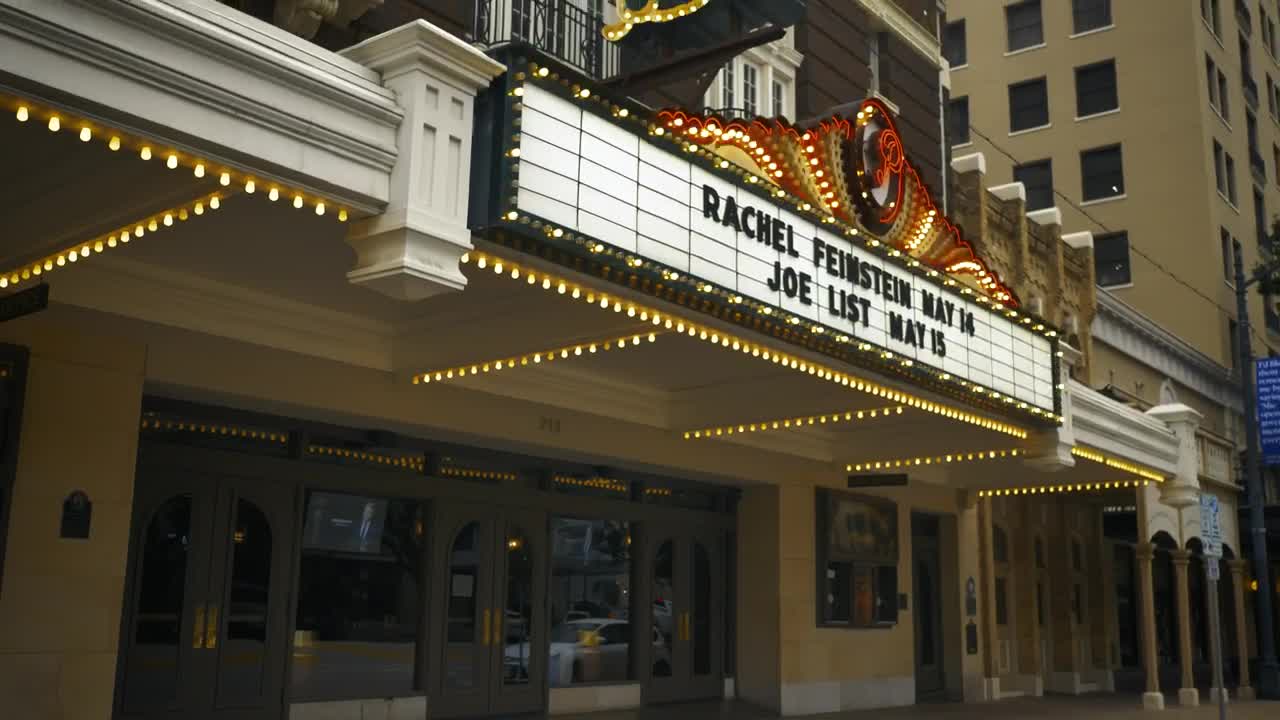 Stock Video Facade Of A Paramount Theater In The City Live Wallpaper For PC - Free Download