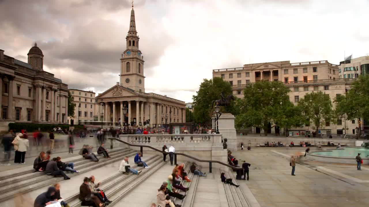 Free Video Stock trafalgar square in london on a cloudy afternoon Live Wallpaper - Free Download