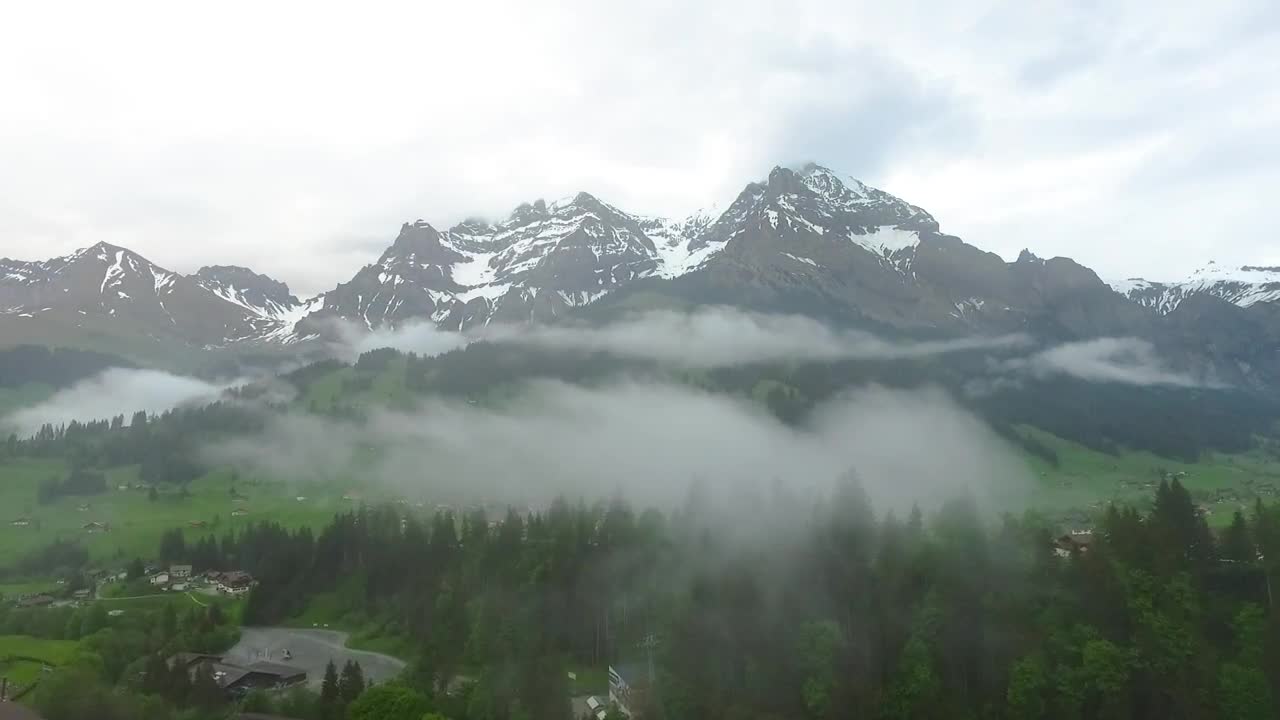 Free Video Stock Snow Topped Mountains And Mist Live Wallpaper - Free Download