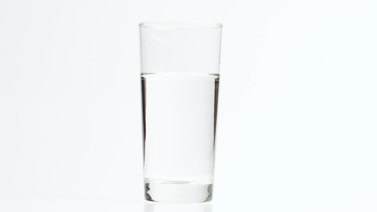 Stock Video Limes Dropping Into Water Animated Wallpaper - Free Download