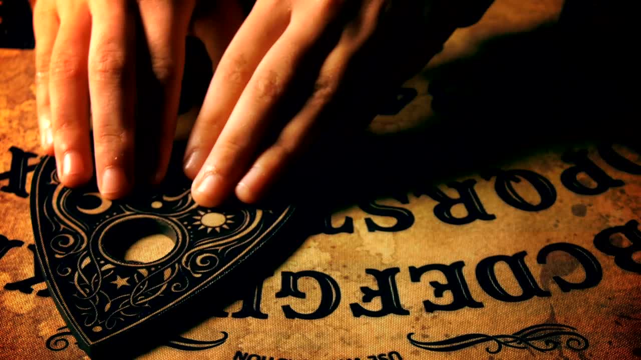 Stock Video Hands Playing Ouija Board Animated Wallpaper - Free Download