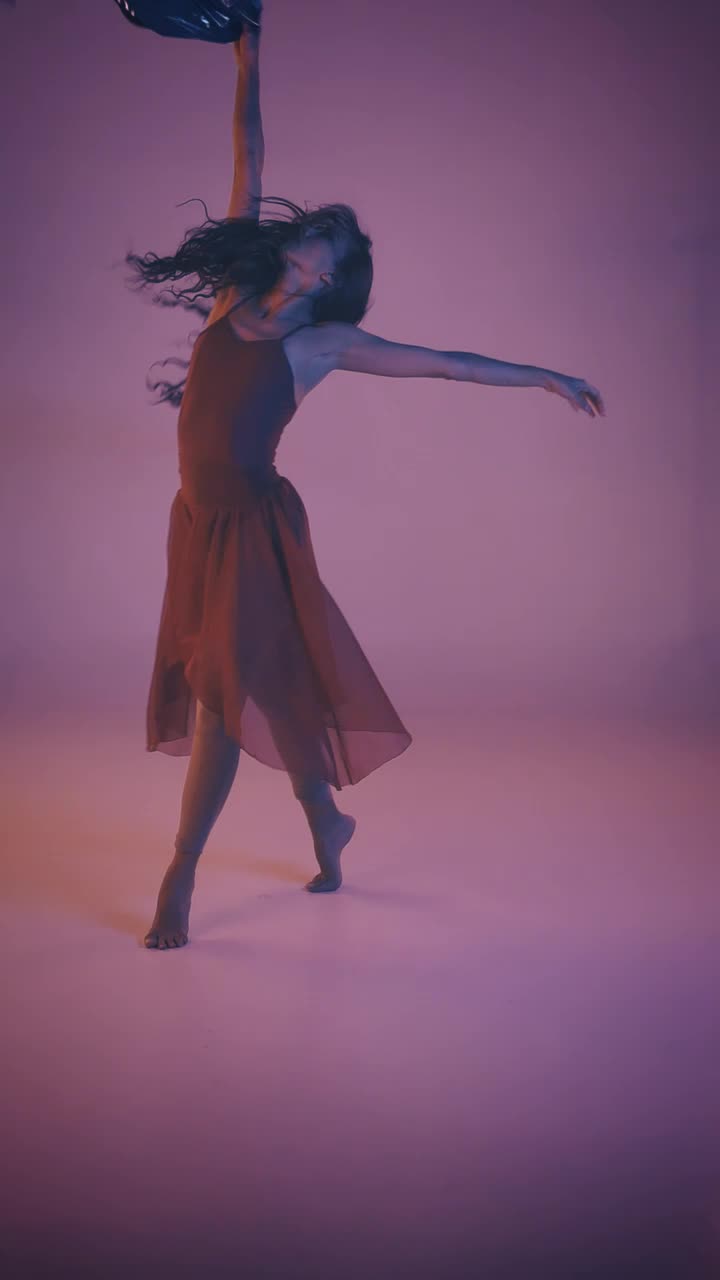 Stock Video Contemporary Dancer Dancing Artistically Live Wallpaper For PC - Free Download