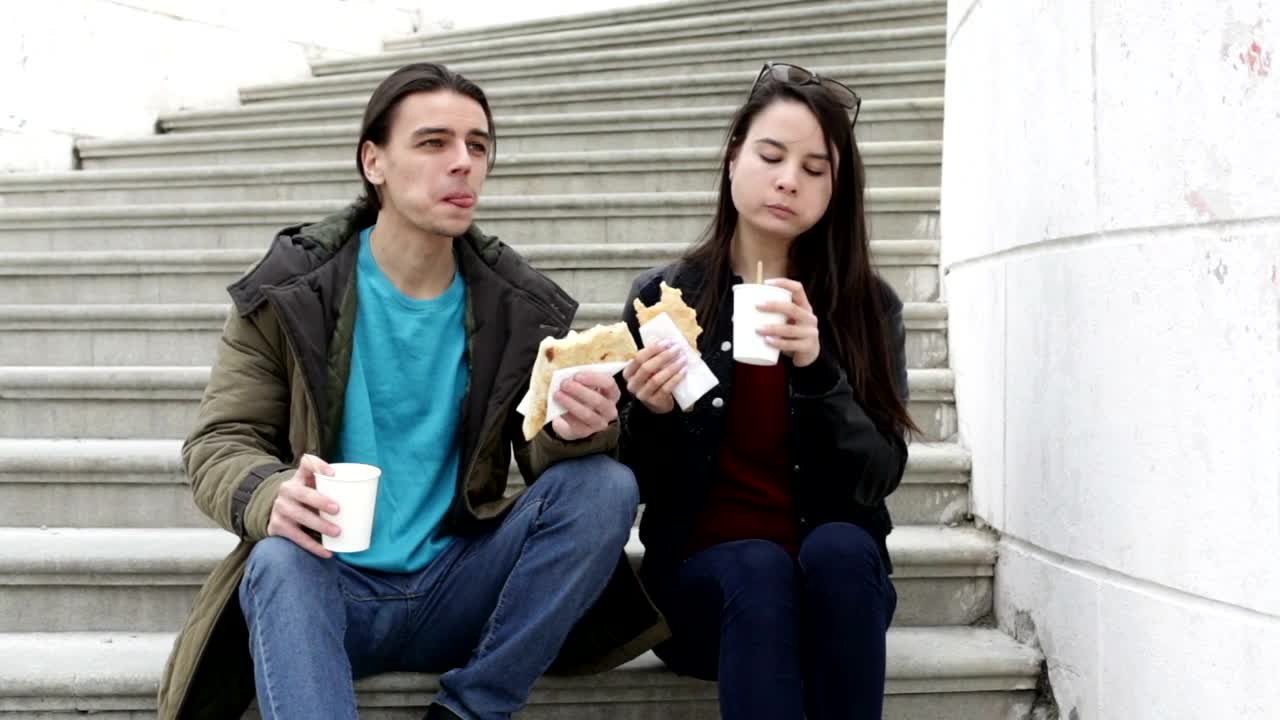 Stock Video Couple Having A Chat Over Lunch Live Wallpaper For PC - Free Download
