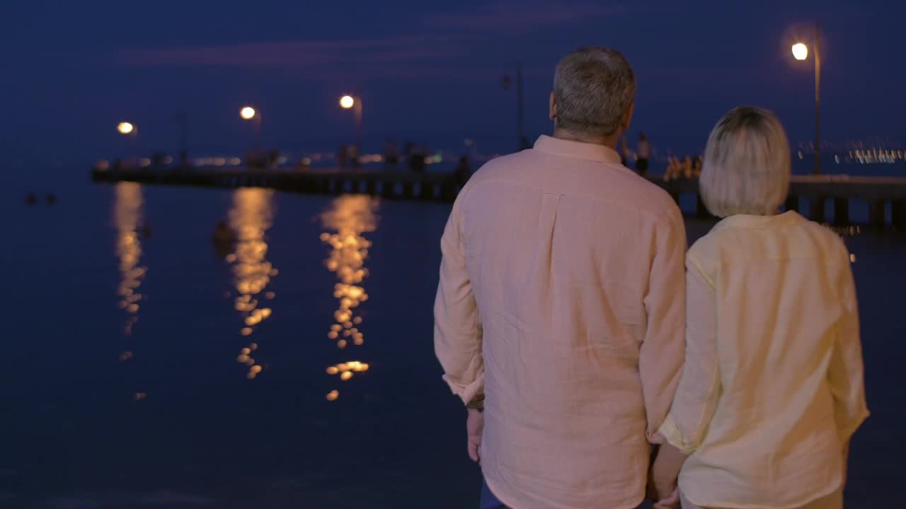Free Stock Video Senior Couple At The Waterfront Live Wallpaper - Free Download