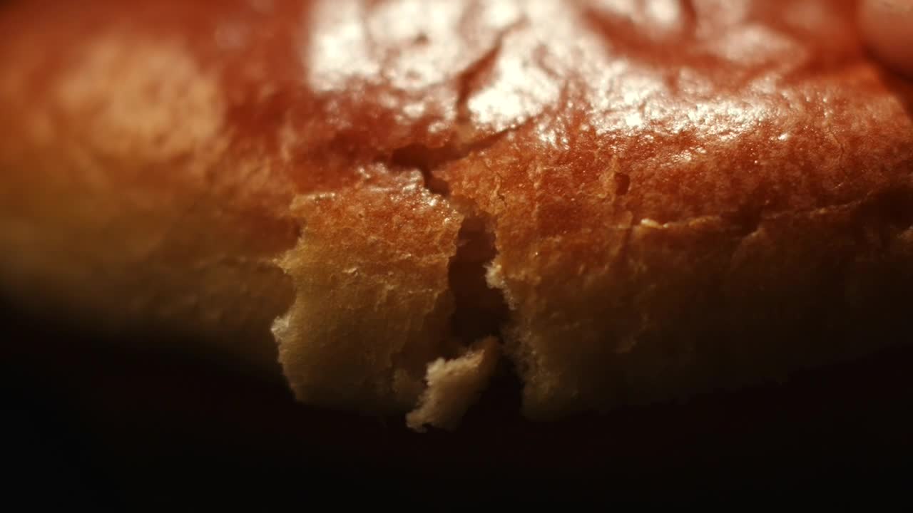 Stock Video Freshly Baked Bread Live Wallpaper For PC - Free Download