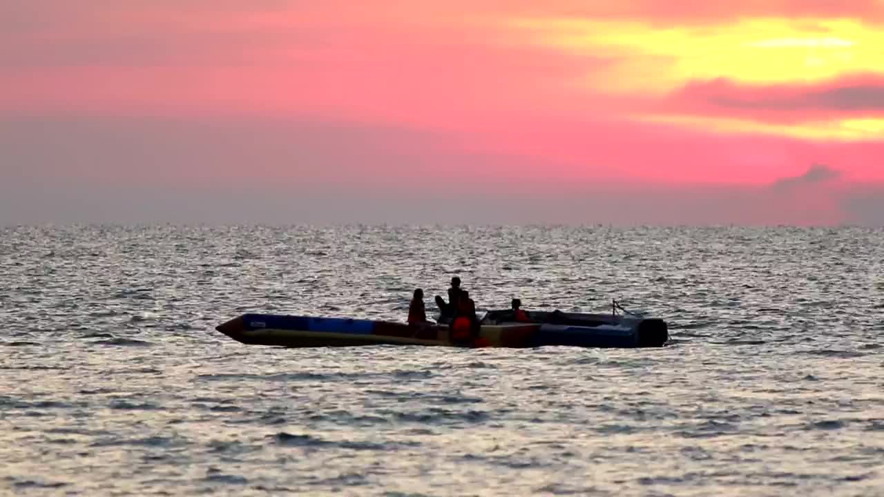 Free Video Stock Small Boats Out In The Evening Live Wallpaper - Free Download
