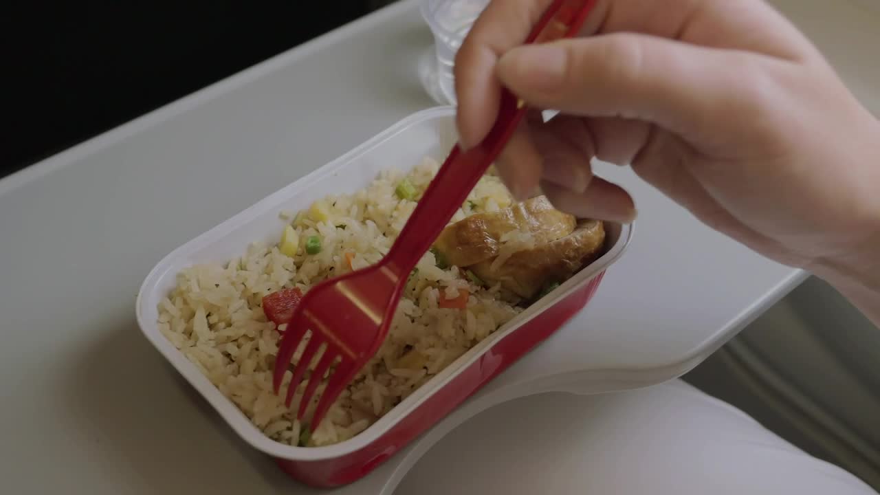 Stock Video Eating A Meal On An Aircraft Live Wallpaper For PC - Free Download