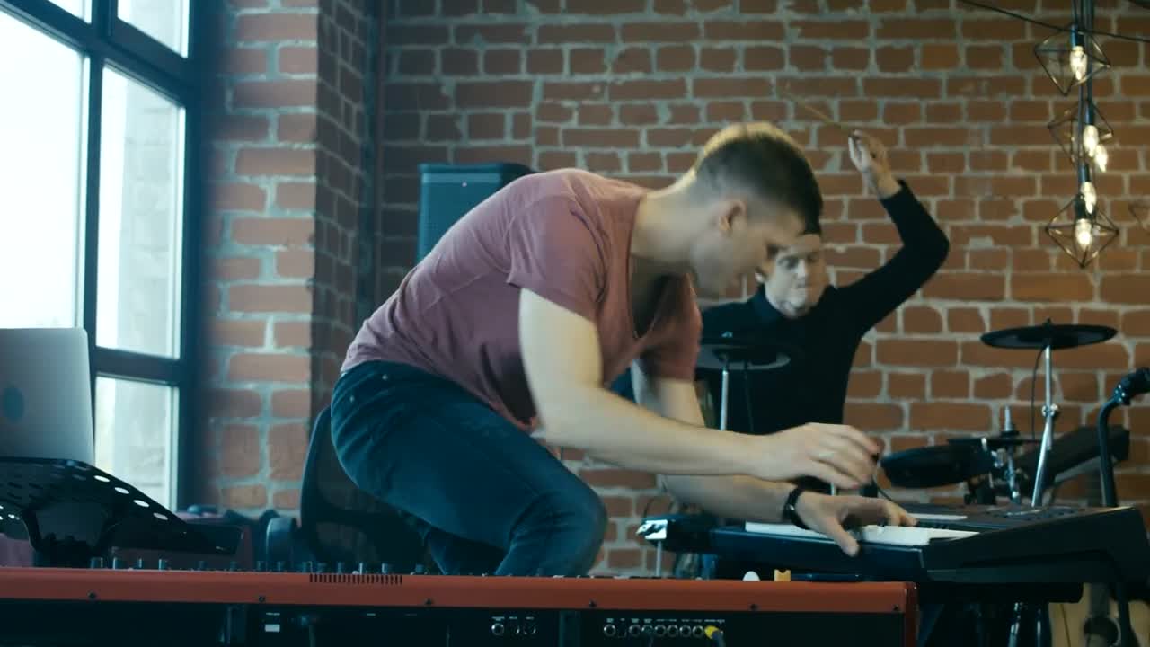 Stock Video Enthusiastic Musicians Playing Music Live Wallpaper For PC - Free Download