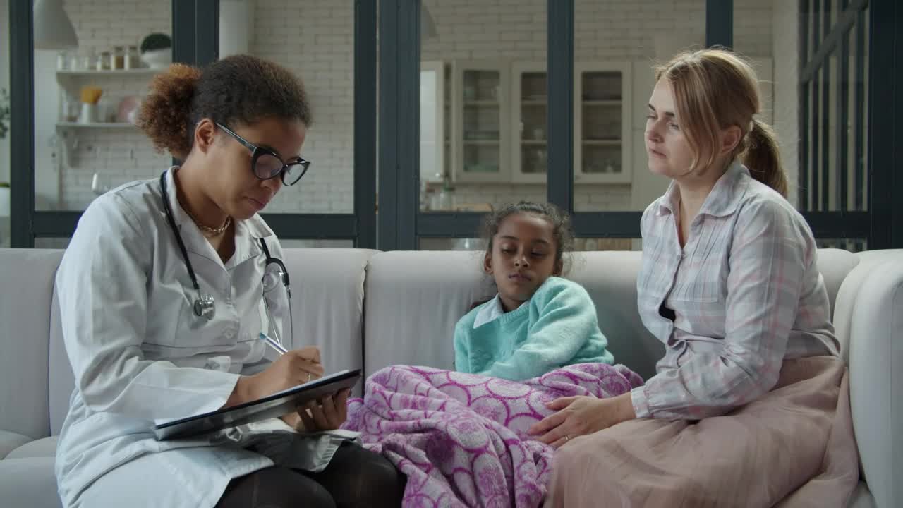 Stock Video Female Doctor Visiting A Sick Girl Live Wallpaper For PC - Free Download