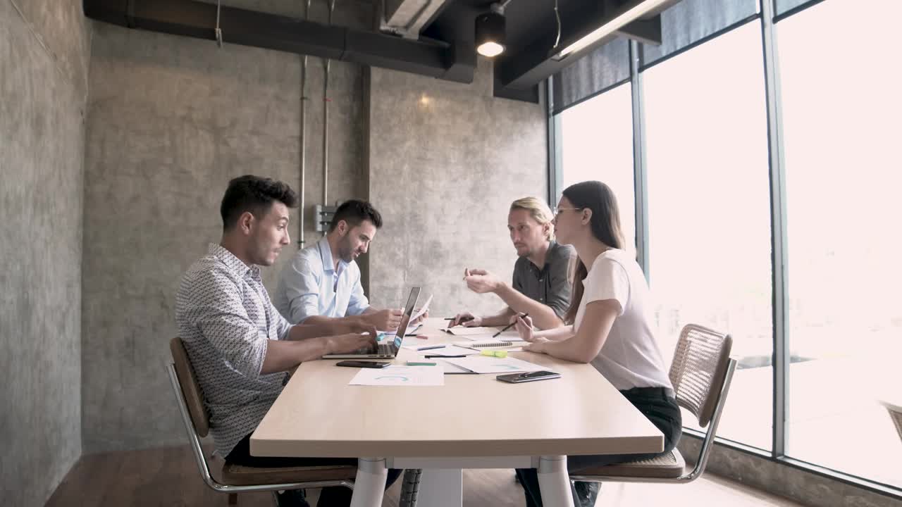 Free Stock Video Work Team Celebrating At A Work Meeting Live Wallpaper - Free Download