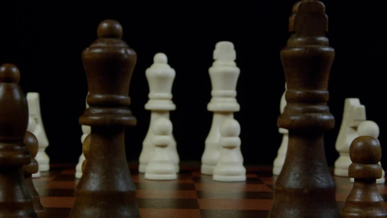 Stock Video King And Queen Across A Chessboard Animated Wallpaper - Free Download