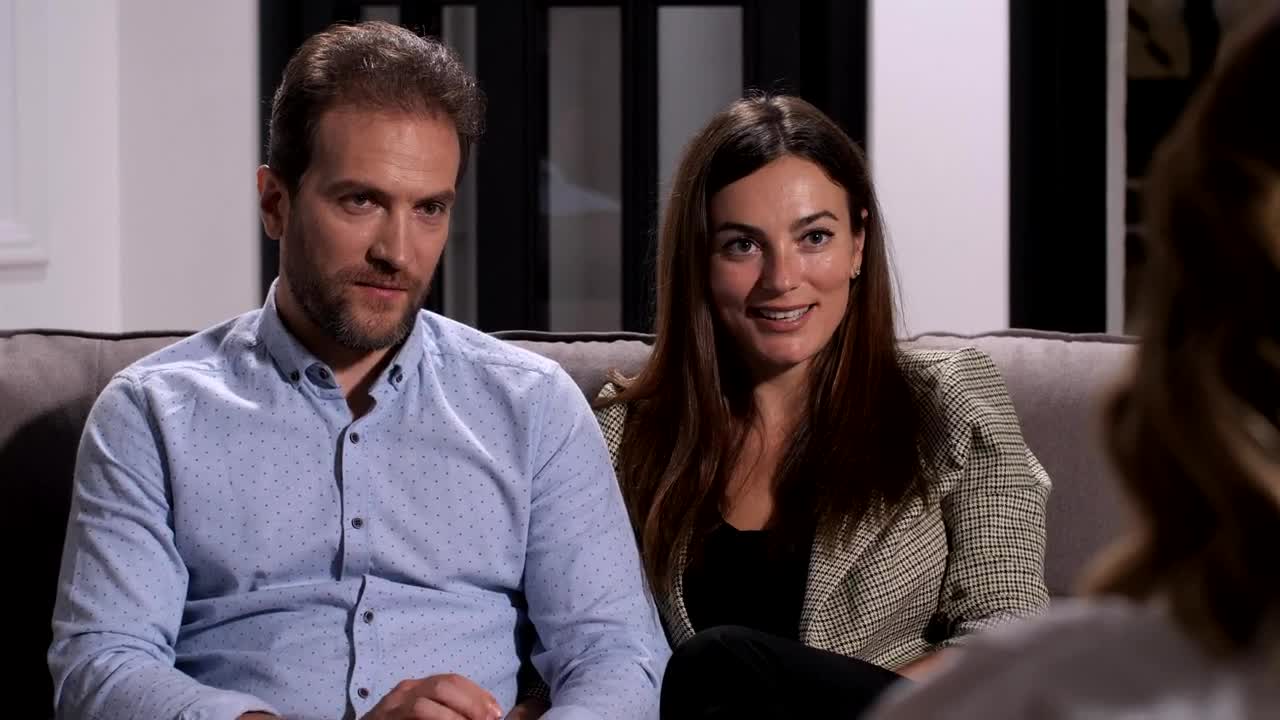 Stock Video Couple Happy After Speaking To A Therapist Live Wallpaper For PC - Free Download