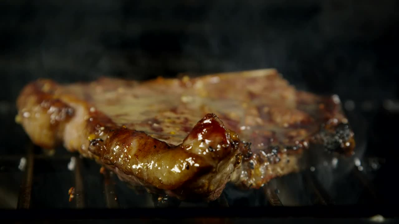 Stock Video Flame Grilling A Steak Live Wallpaper For PC - Free Download